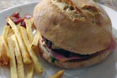 Hamburguesa Náutico